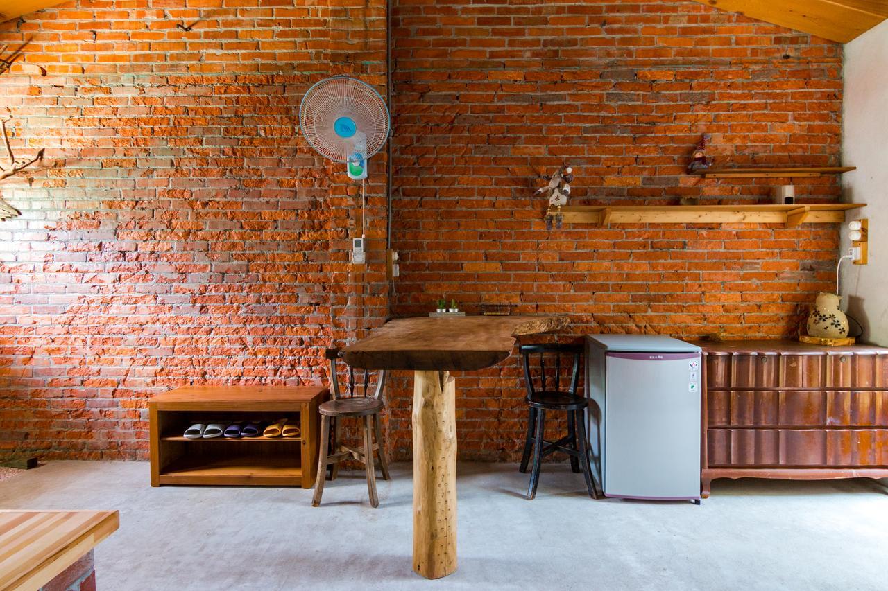 หลุงถา บีแอนด์บี Bed & Breakfast จิ่วเฟิ่น ภายนอก รูปภาพ